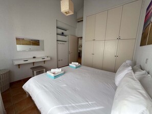 1 Schlafzimmer, Schreibtisch, Bügeleisen/Bügelbrett, WLAN
