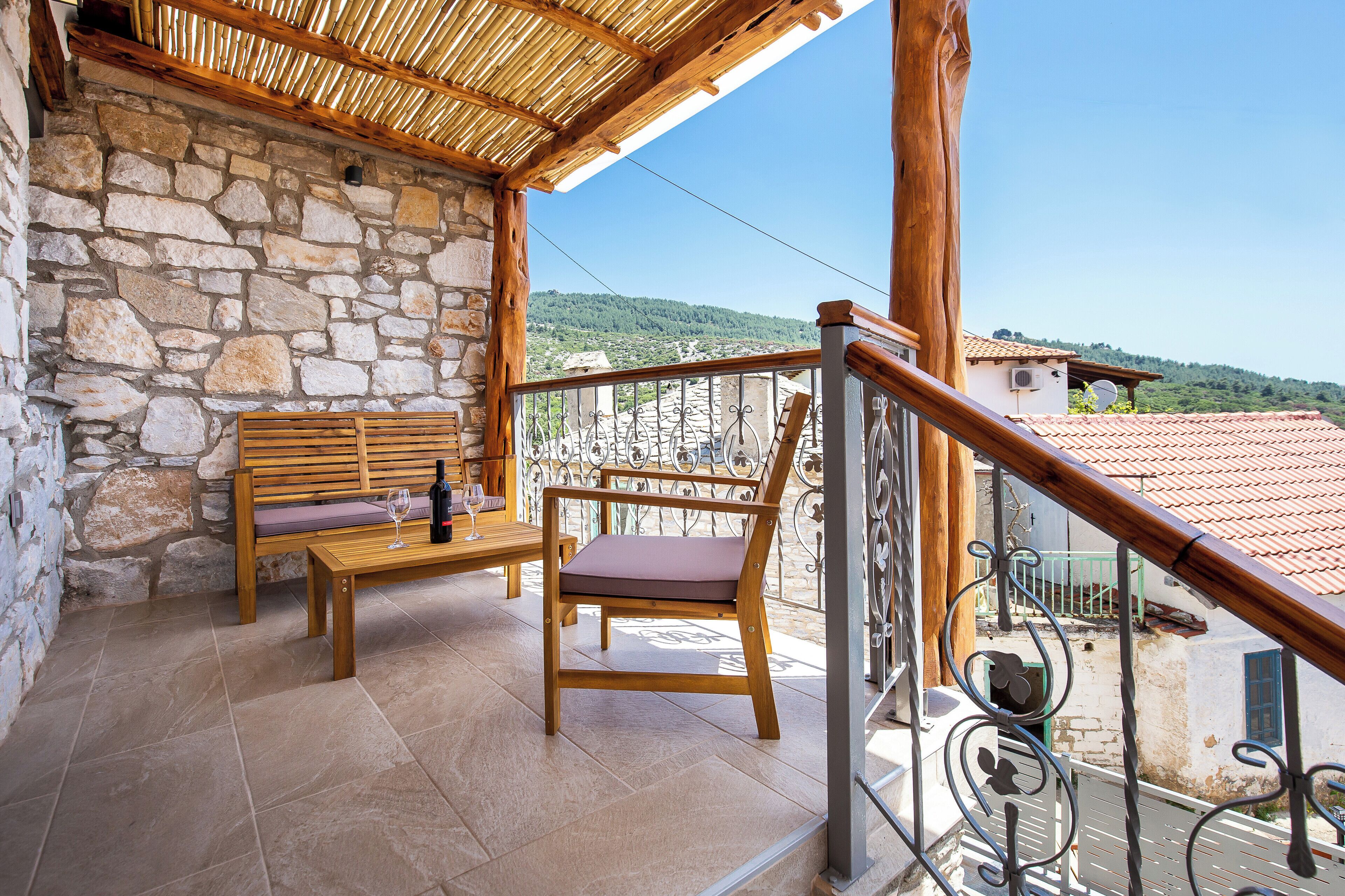 Comfort Villa, Mountain View | Terrace/patio