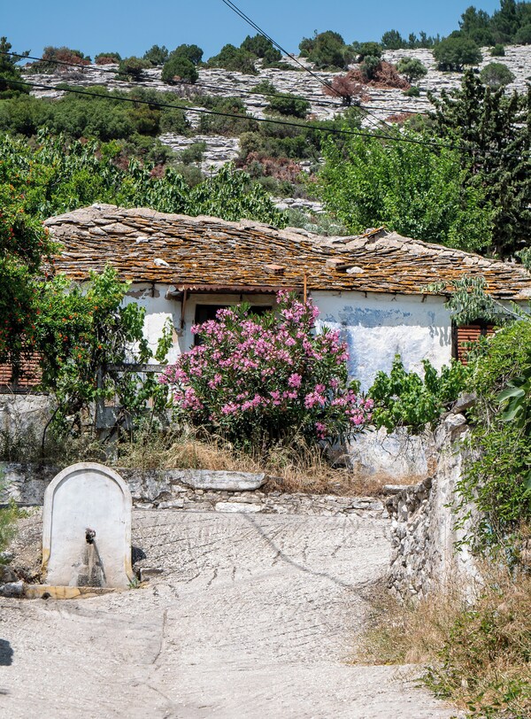 Theros Easy Living - Greece