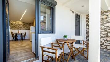 Deluxe-Doppelzimmer | Terrasse/Patio
