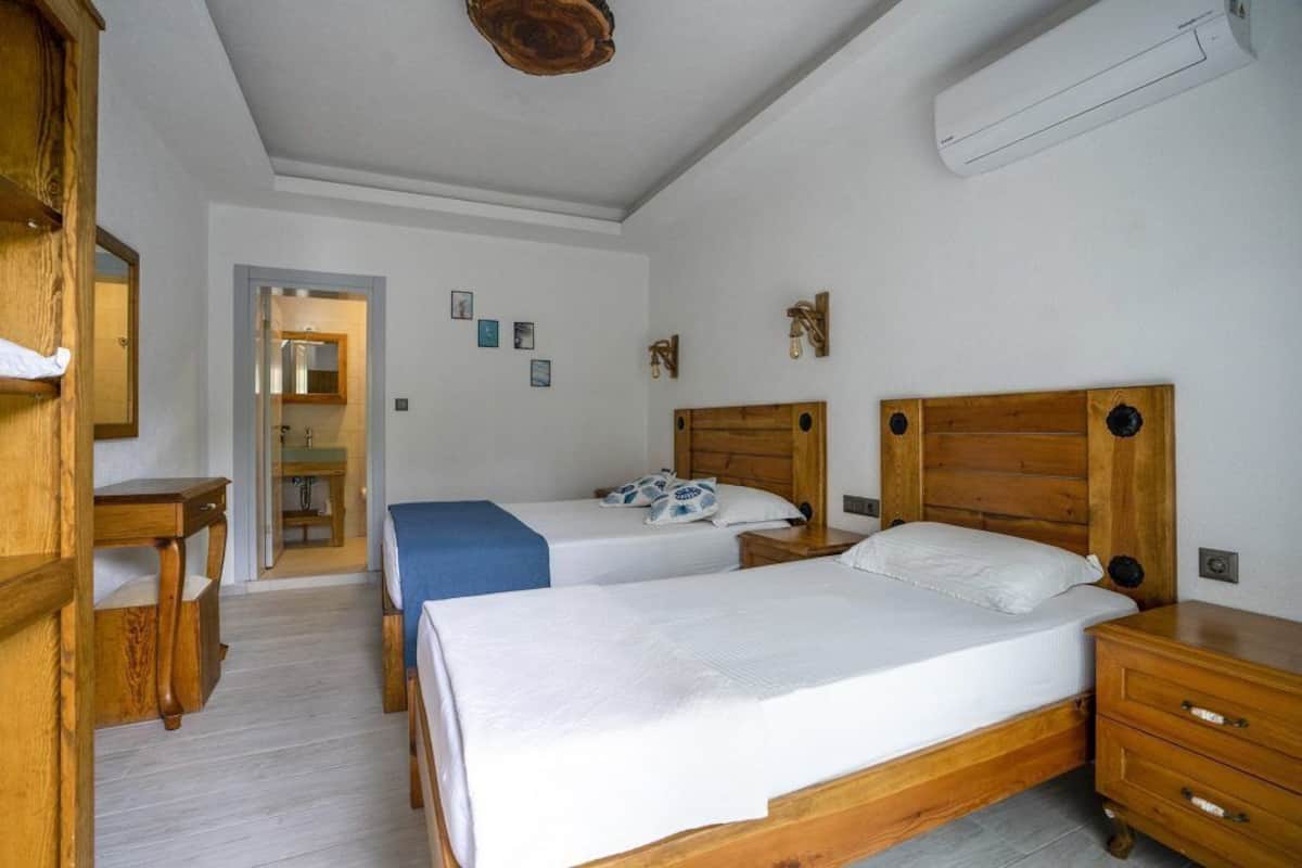 1 bedroom, desk, soundproofing, free WiFi