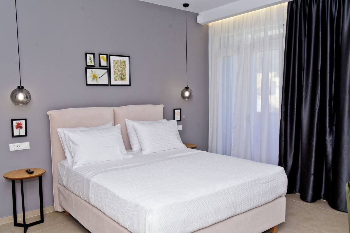 1 bilik tidur, peralatan tempat tidur hipoalergenik, kalis bunyi