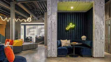 Lounge tại sảnh