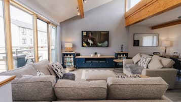 Smart TV, DVD player, books