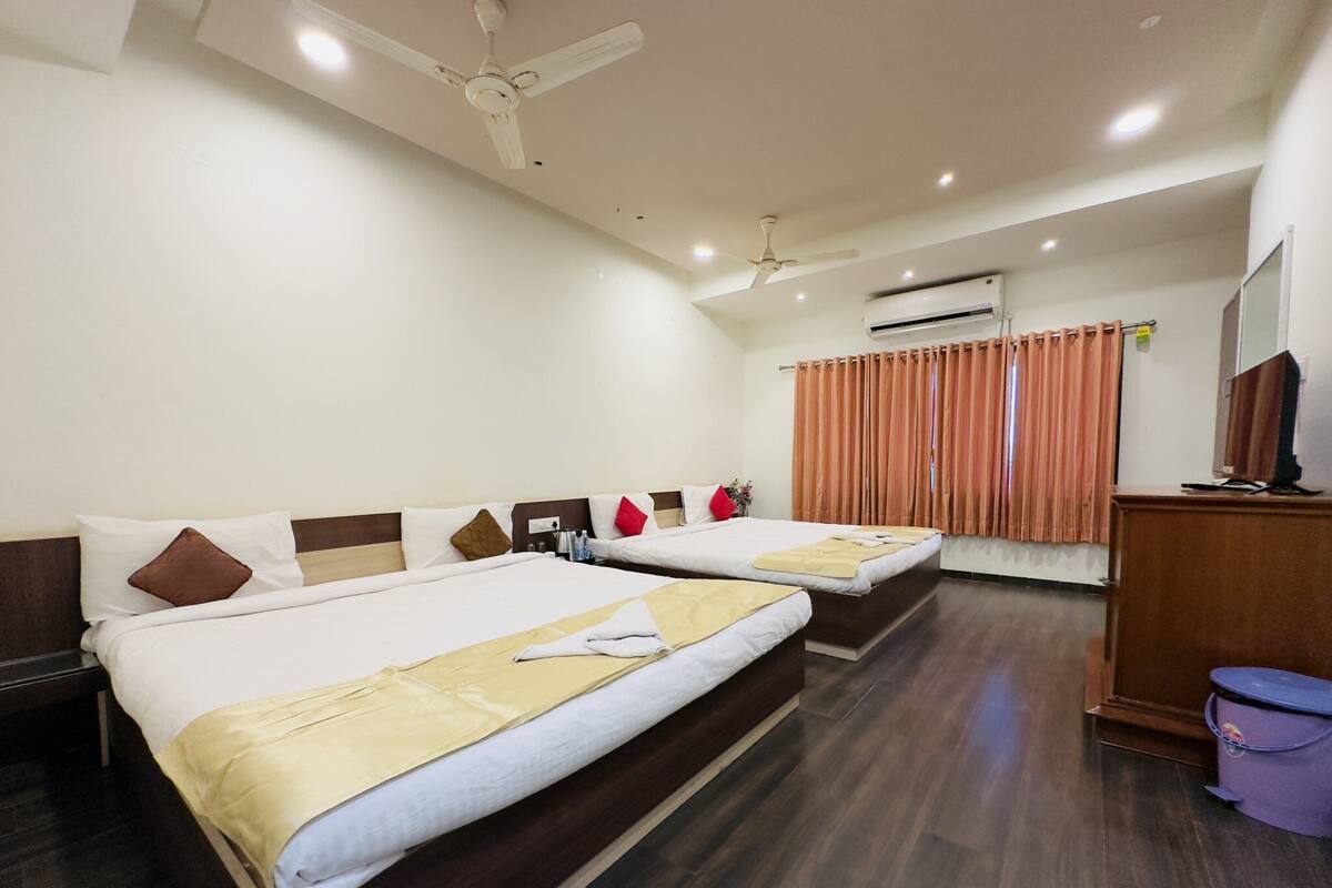Family Quadruple Room | Premium bedding, free WiFi, bed sheets