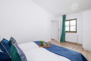 1 Schlafzimmer, Bügeleisen/Bügelbrett, Reisekinderbett, WLAN