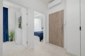 2 chambres, fer et planche à repasser, lit parapluie, Wi-Fi