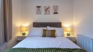 2 habitaciones, tabla de planchar con plancha y wifi gratis