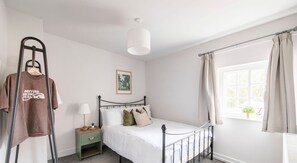 2 soverom, strykejern/-brett, wi-fi (inkludert) og sengetøy