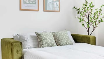 1 bedroom, iron/ironing board, free WiFi, bed sheets