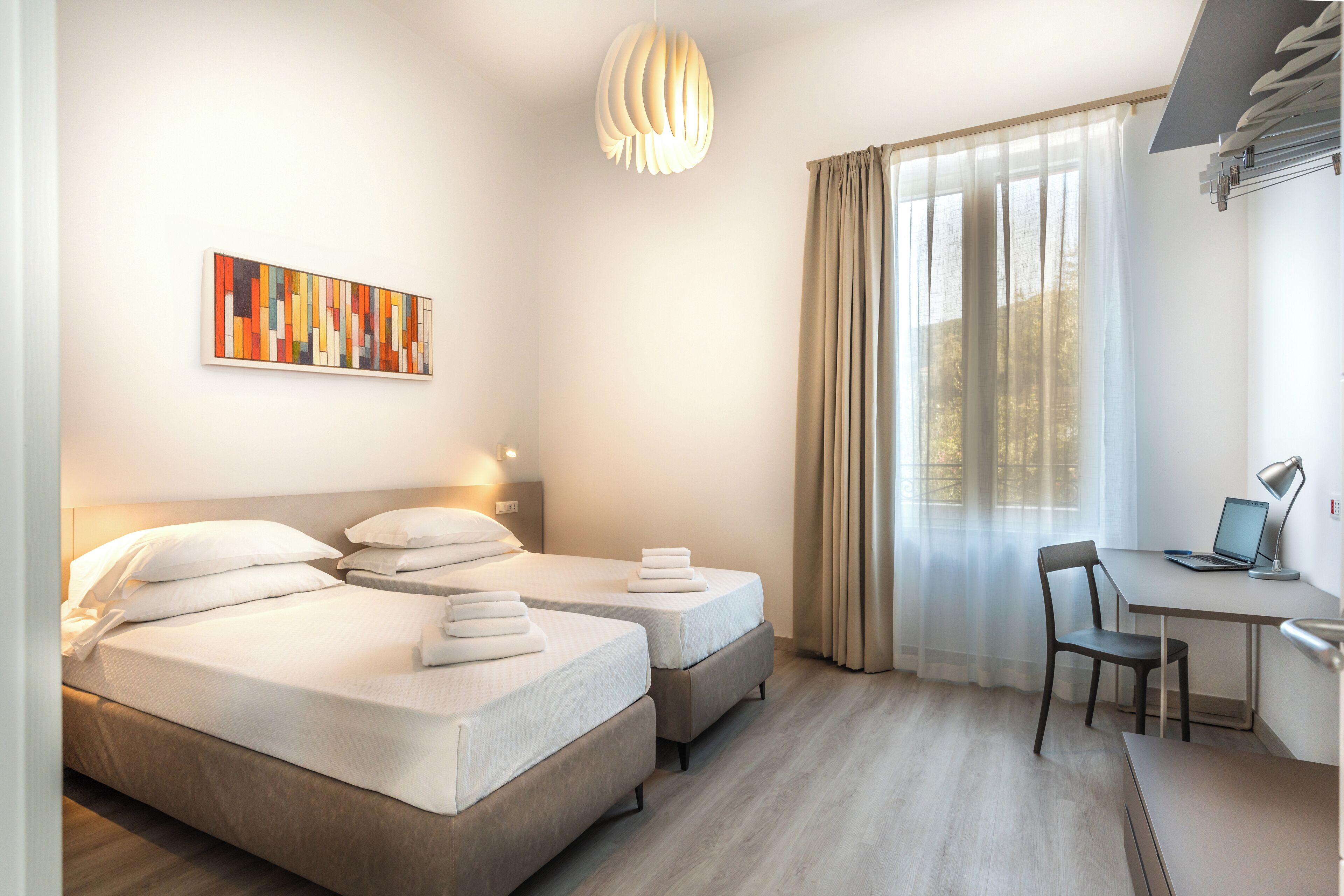 2 Schlafzimmer, Zimmersafe, Bügeleisen/Bügelbrett, Reisekinderbett