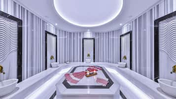 Salas de tratamiento para parejas, sauna y tina de hidromasaje