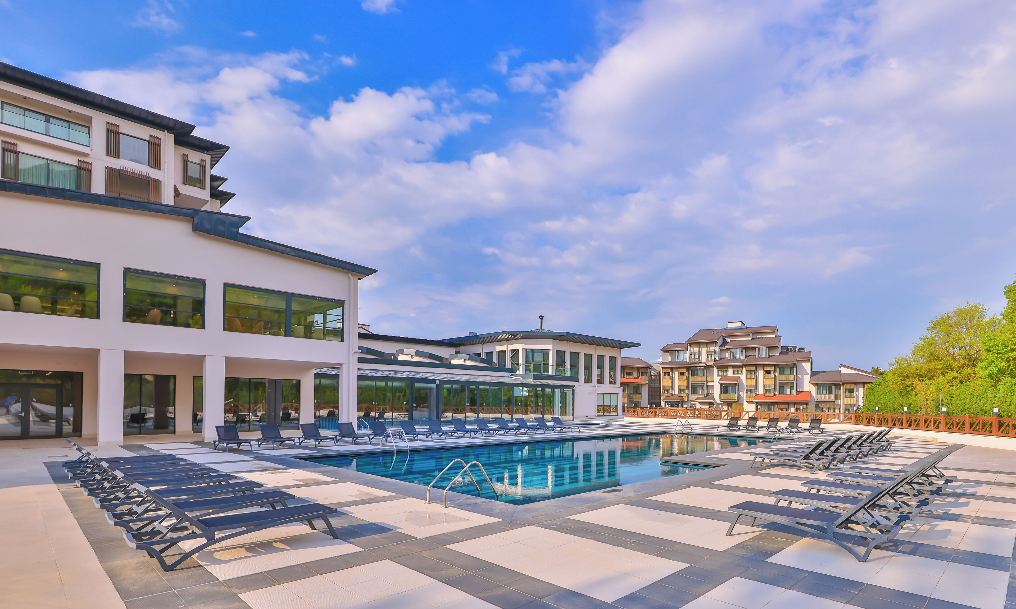 7 indoor pools, seasonal outdoor pool, pool umbrellas, sun loungers