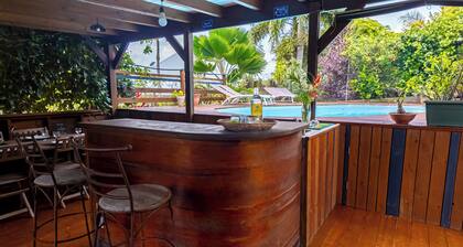 Au Jardin Déole - Villa Bois Avec Piscine