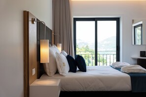 Classic Double Room, Mountain View | Free WiFi