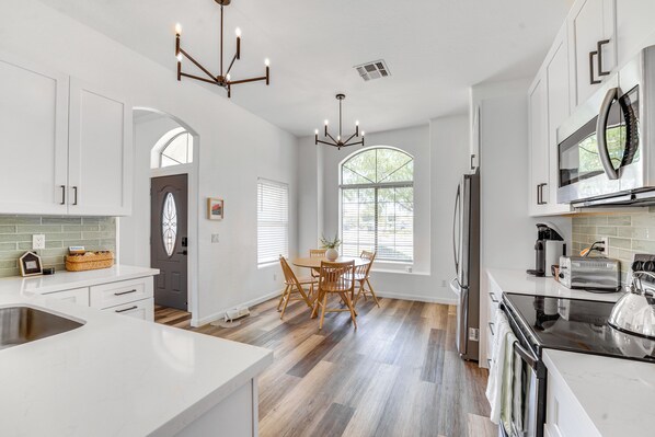 House (3 Bedrooms) | Interior