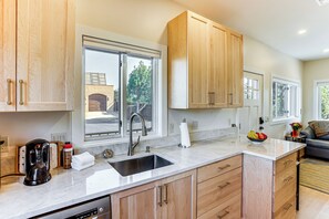 House (1 Bedroom) | Interior