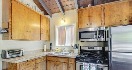 2 Mi to Big Bear Lake: Family-friendly Cabin
