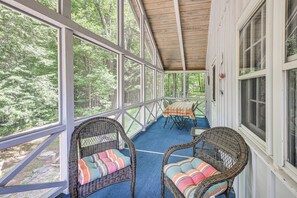 House (2 Bedrooms) | Interior - Becket Home w/ 3-season Porch: Walk to Lake Access (Becket)