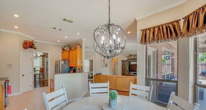 Sunny Stephenville Home w/ Pool: 4 Mi to Downtown
