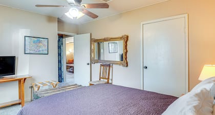 Elfrida Home w/ Yard & Fire Pit: 14 Mi to Wineries