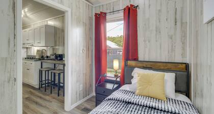Pet-friendly Picayune Tiny Home ~ 4 Mi to Downtown