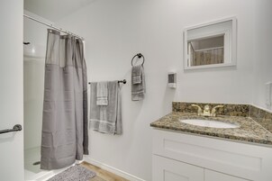 Casa (2 Bedrooms) | Interior