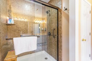 Soap, toilet paper - 2nd Row 4 BR with a Private Pool! Tide Down (Surfside Beach)