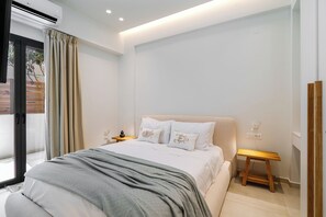 Design Apartment | 1 bedroom, in-room safe, blackout drapes, iron/ironing board - Inia Apartments (Malevizi)