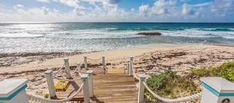 Cheers - Your Perfect Beachfront Escape with Private Dock Slip Pool Ocean