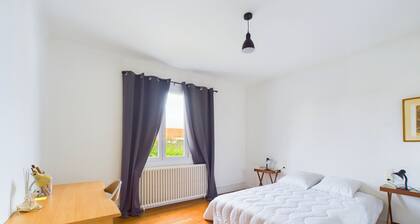 Maison avec jardin au calme pour 6