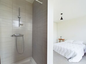 3 chambres, fer et planche Ă  repasser, Wi-Fi gratuit