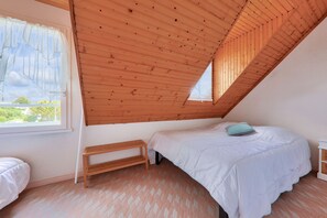 3 camere, ferro/asse da stiro