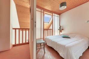 3 Schlafzimmer, Bügeleisen/Bügelbrett