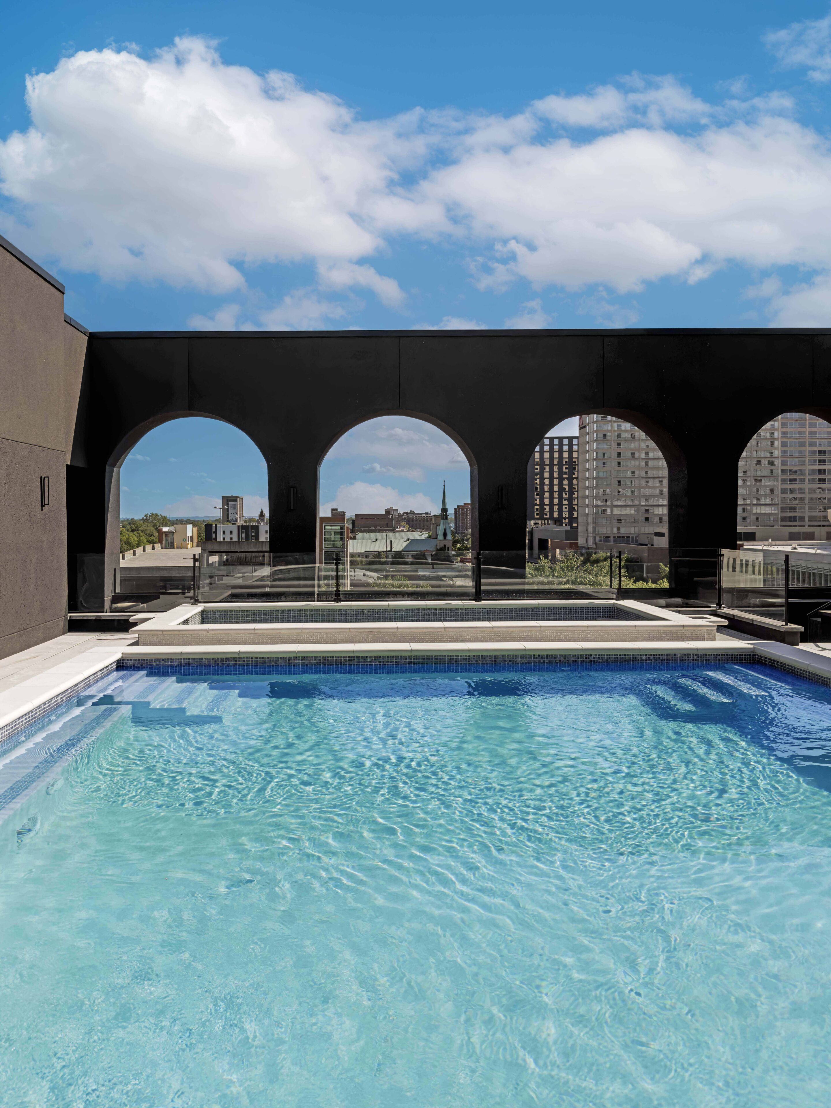 Piscina externa sazonal