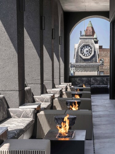 Hotel Bourré Bonne Louisville, Curio Collection by Hilton