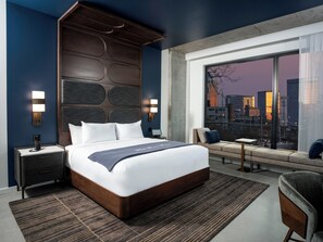 Room, 1 King Bed, Corner