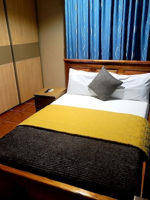 Chambre, 1 chambre, fumeurs, balcon | 1 chambre