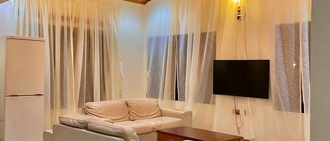 Room, 1 Bedroom, Smoking, Balcony | Interior
