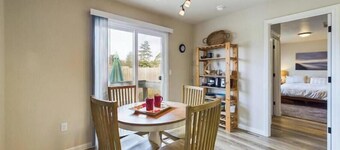 Sagewood Retreat-Centrally Located