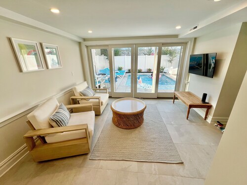 PRIVATE POOL🏊 — STUNNING Single-family, new construction - steps to the beach!