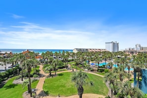 Exterior - 3BR Condo with 2 King Suites + Bunk Room, Pool & Beach Access | Beach Therapy (Destin)