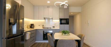 2 bedrooms, Internet