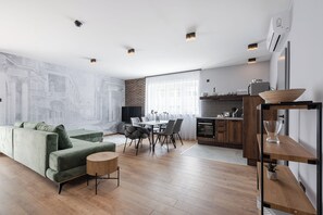 Leilighet, 2 soverom | Lydisolert og wi-fi (inkludert)