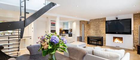 Leilighet | Oppholdsområde