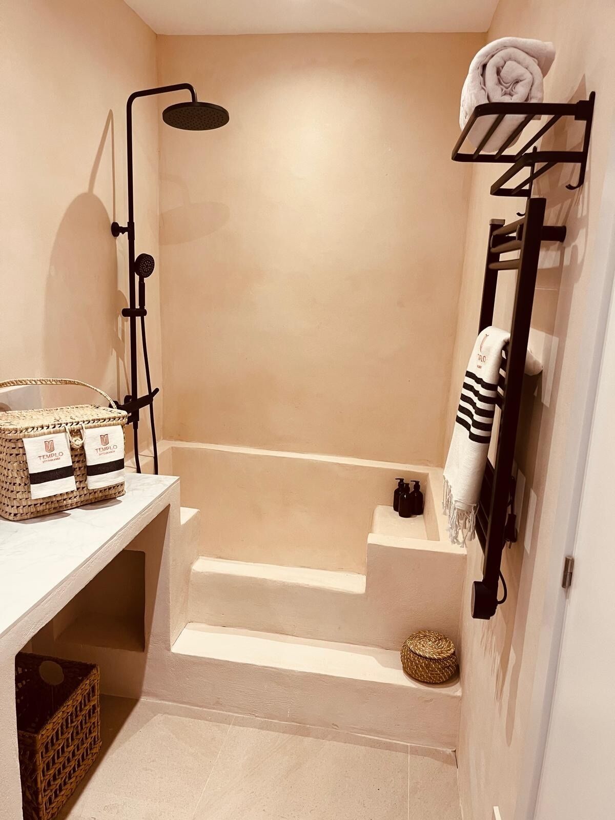 Casa Deluxe, vistas al jardín | Baño