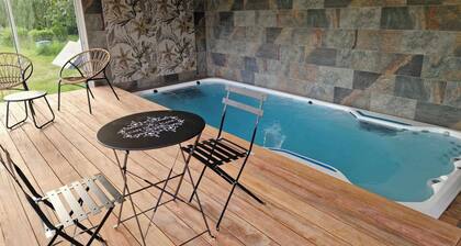 Gite Love Room and Spa Romantic Escapade in Saint Omer