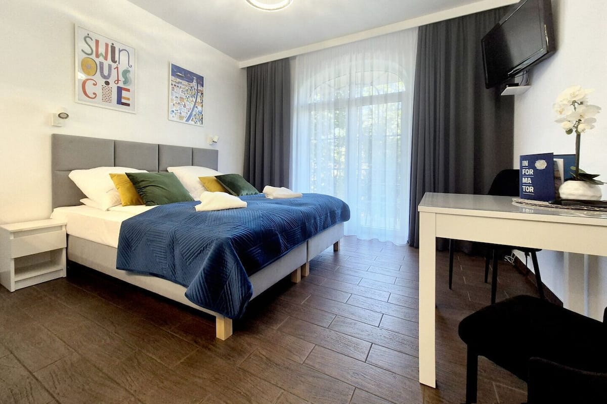 Suite estudio estándar, 1 cama Queen size | 1 habitación, decoración personalizada y muebles diferentes