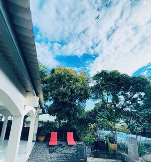 Terrace/patio - Villa MIA A 3 min du Littoral! Proche de Toutes Commodités (Saint-Leu)