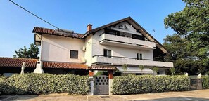 Exterior - APP3 Romantic villa with pool (Bužinija)